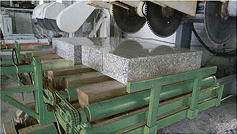 آلة قص حجارة الرصيف ثلاثية الأقراص Hualong Stone Machinery لـ Ganite Kerbstone HLSQ3-2600